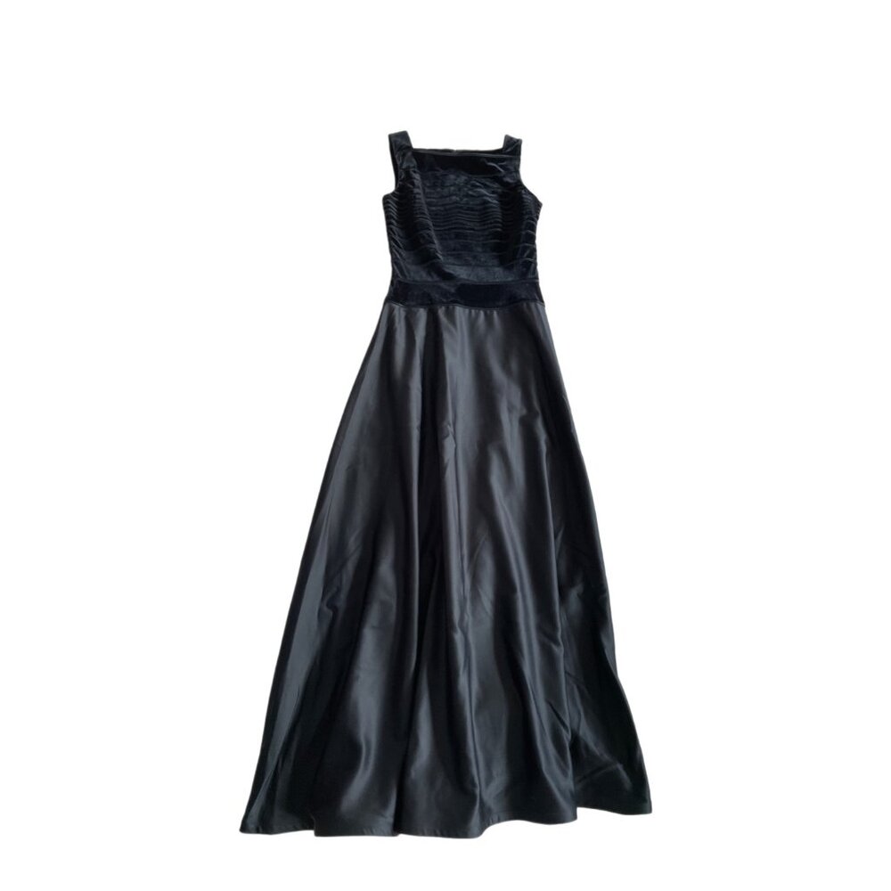 Long Black Tadashi Dress
